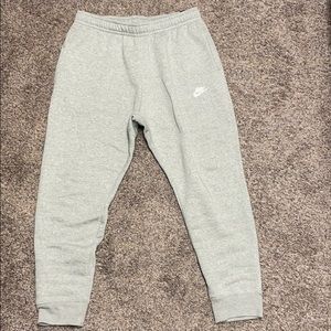 NEW WITH TAGS Nike Fleece Lined joggers